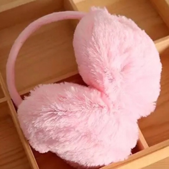 💞NWT Set of 3 Adult Ear Muffs (Pinks & Black) - Picture 12 of 13